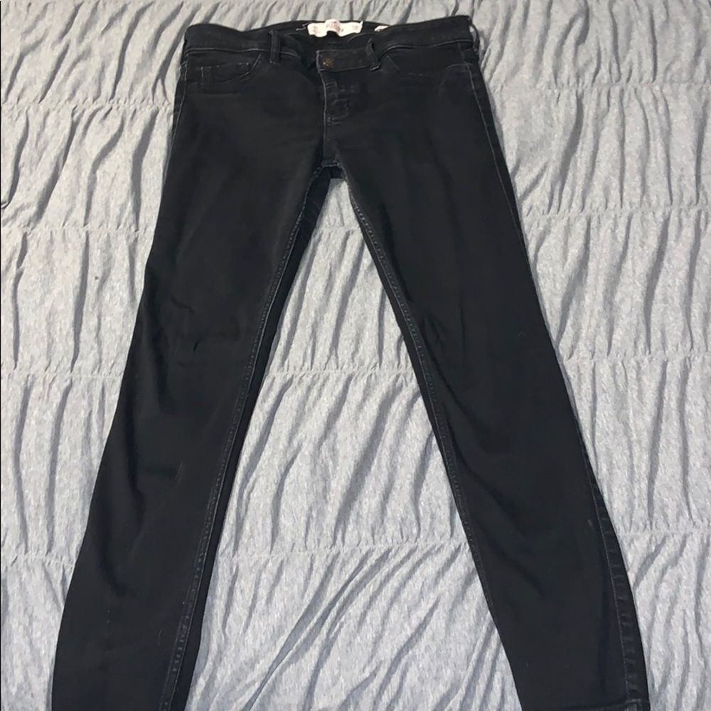 Black hollister jeans